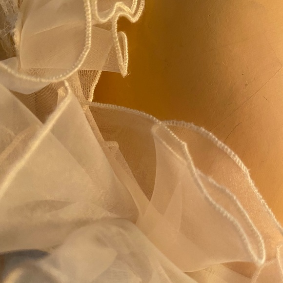 The cutest boy or girl BABY SHOWER HAT VINTAGE💓💙 everyone will want to borrow - Picture 5 of 10